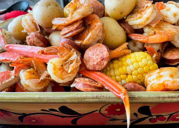 Are There Any Fish Boil Specials Available in Lakewood?  